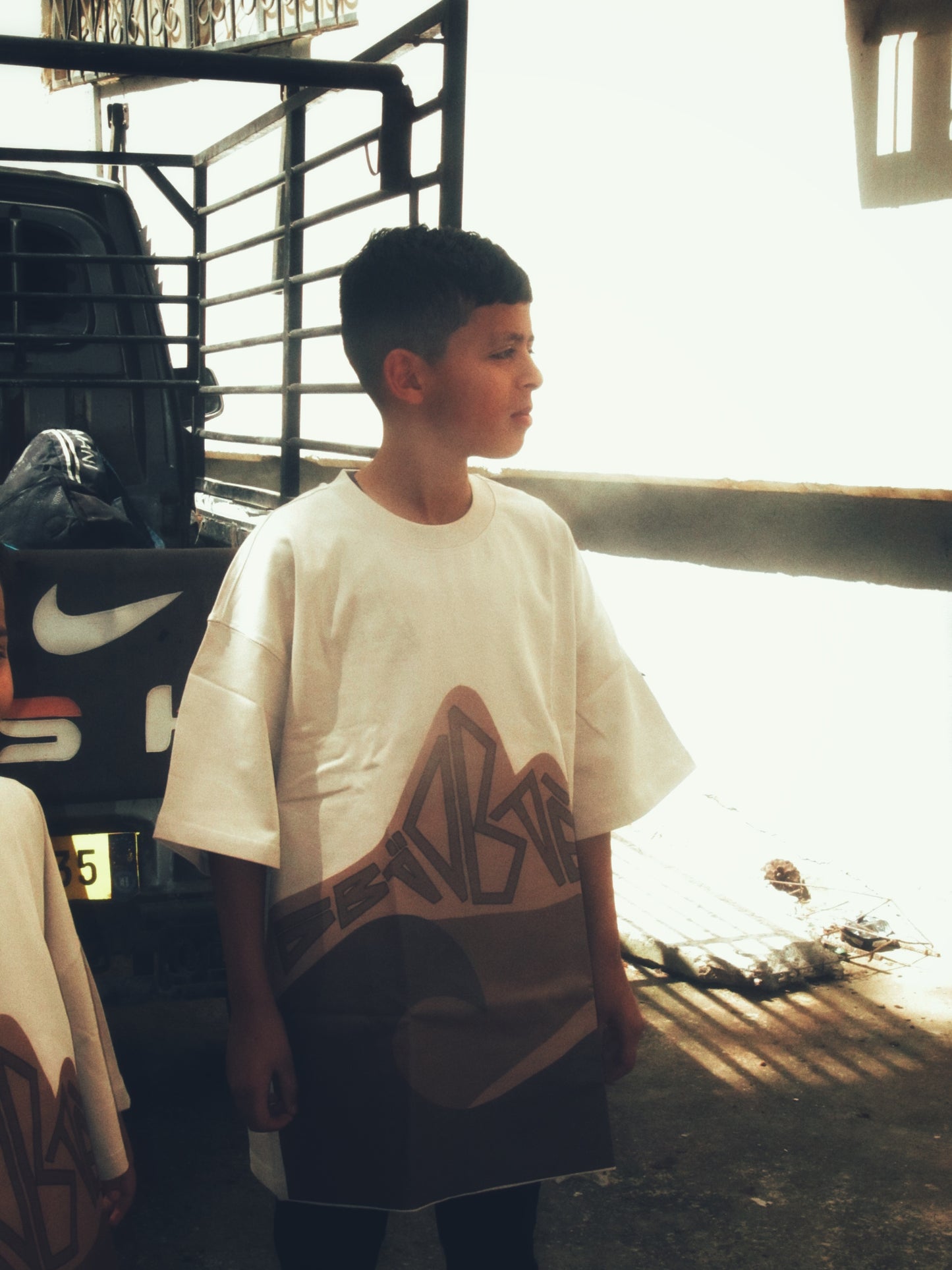 "DOIS IRMÃOS" (Beige Edition)